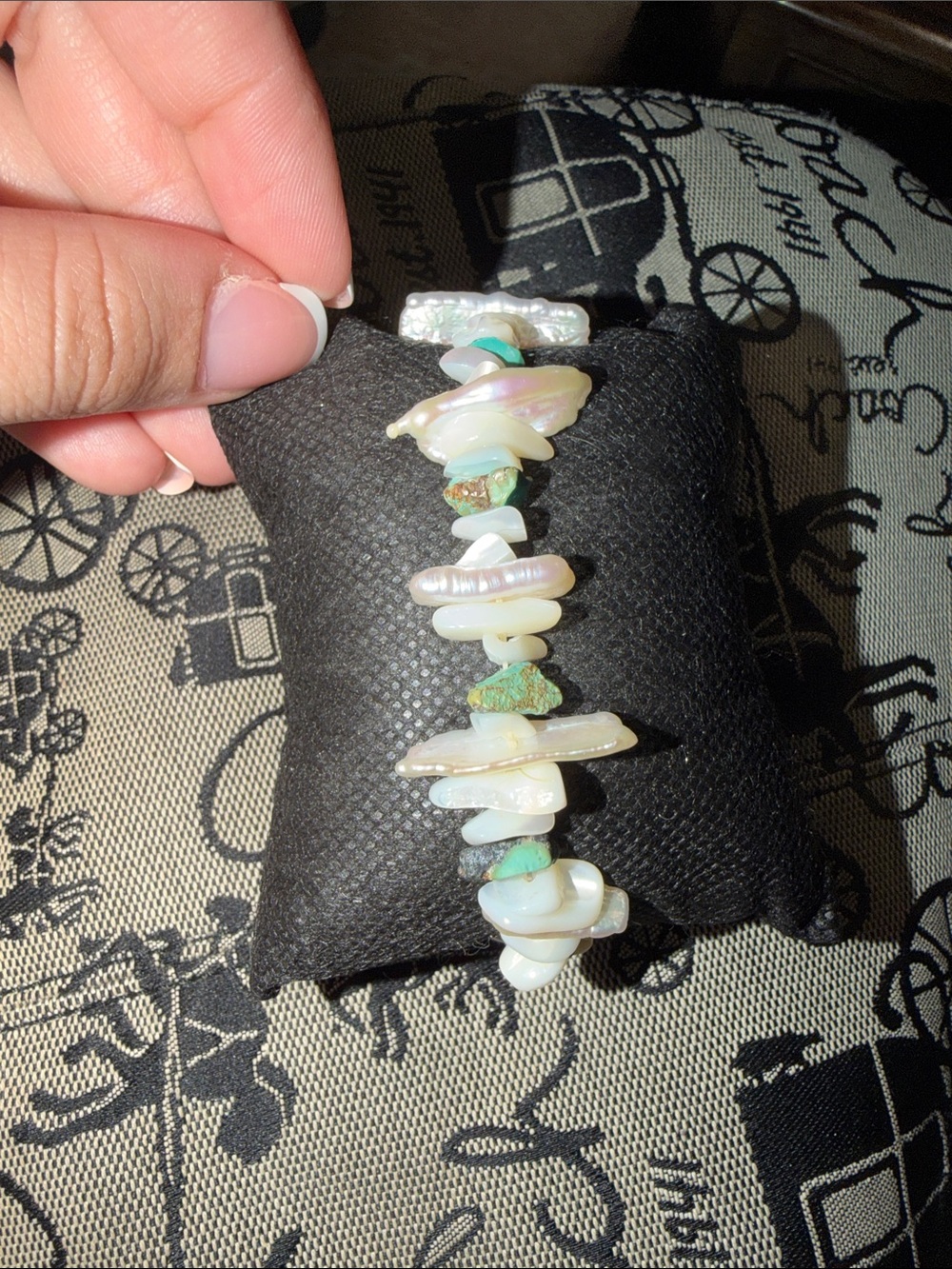 Freshwater Pearl and Turquoise Stretch Ring - Iridescent White & Green